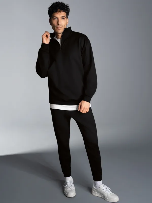 Jogginganzug in bequemer Sweat-Qualität Schwarz